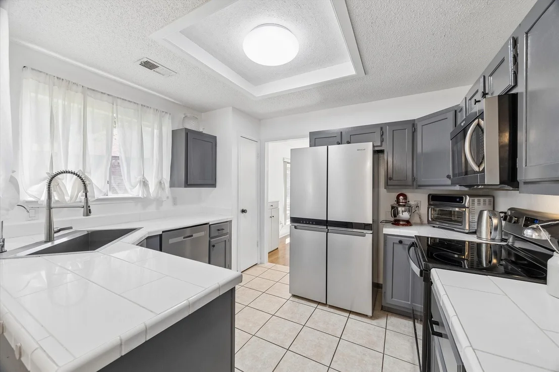 Photo of 6814 Enns Lane