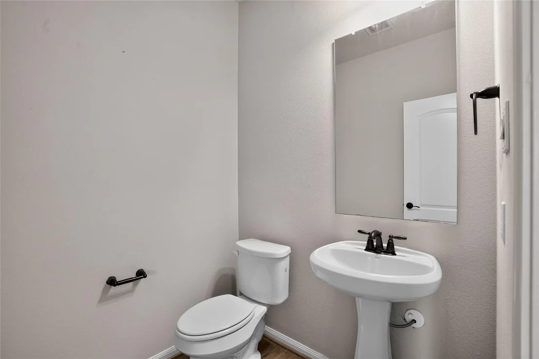 Photo of 7611 Dragon Pearls Lane