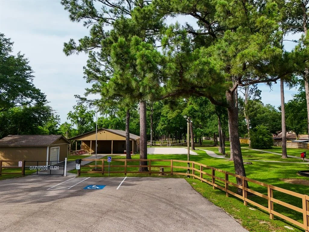 Photo of 6806 Peace River Drive