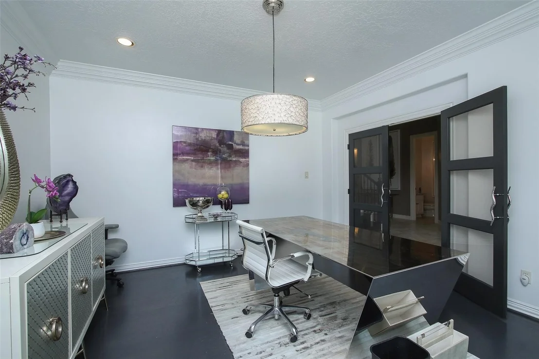 Photo of 15711 Lake Iris Drive