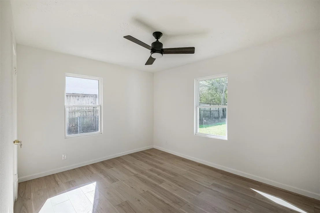 Photo of 9419 Campbell Road
