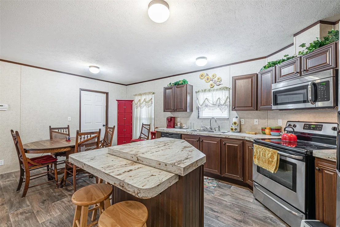 Photo of 14273 Shadow Bay Drive