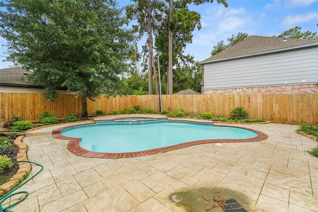 Photo of 15027 Walters Road
