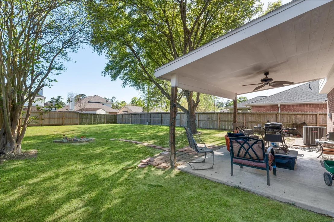 Photo of 3727 Oak Lace Drive