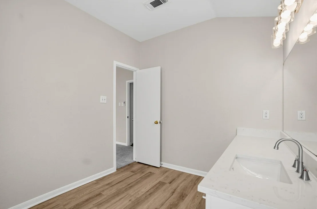 Photo of 1318 Chalk Rock Drive