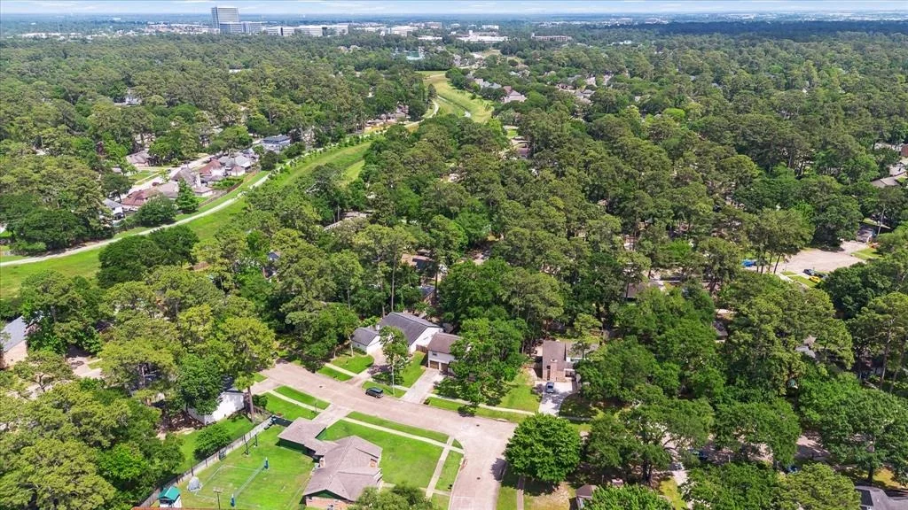 Photo of 14942 Spring Lake Drive