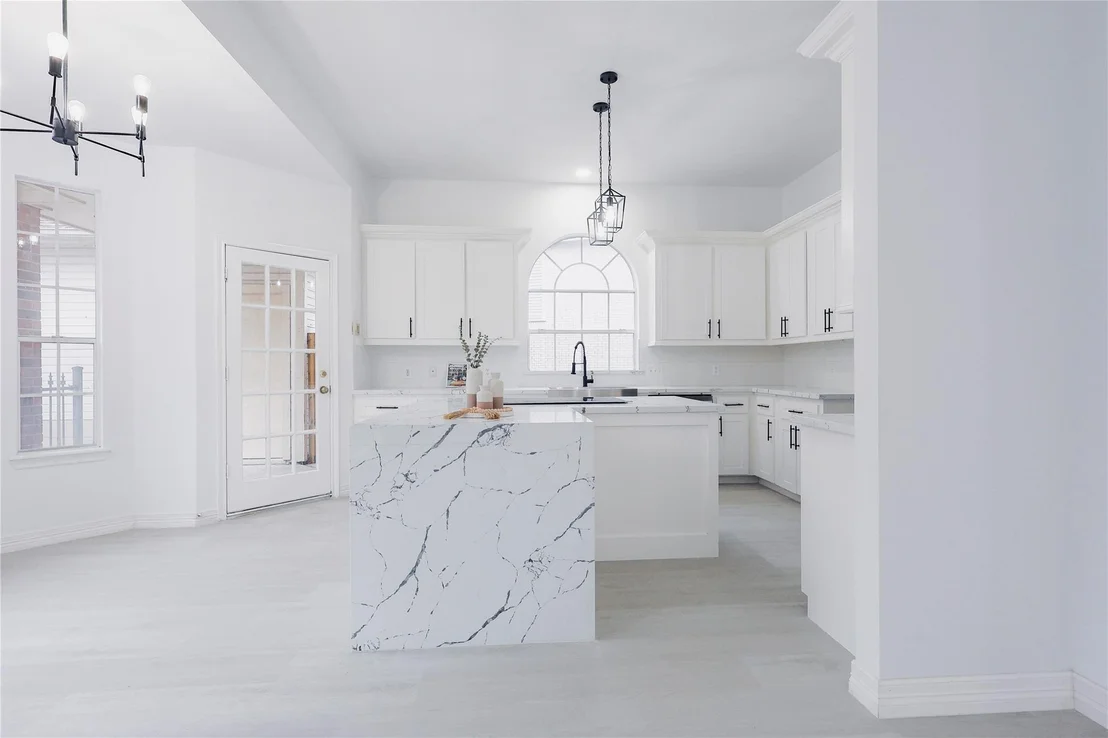 Photo of 17527 Sandy Cliffs Drive