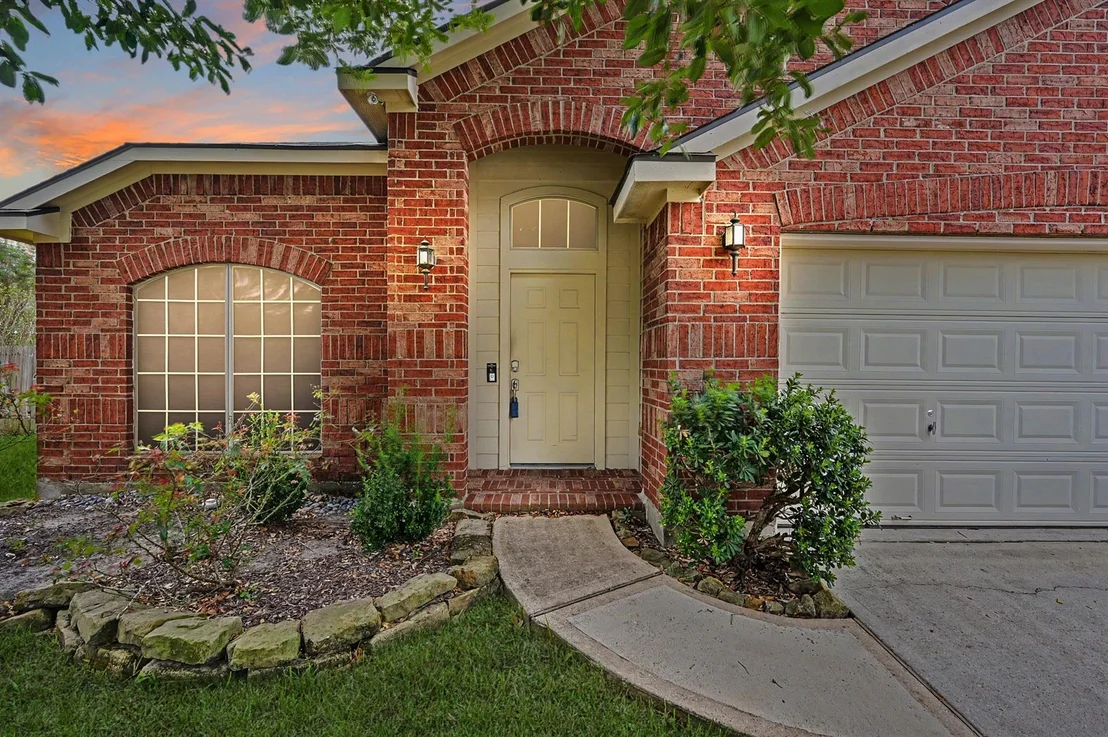 Photo of 20343 Yosemite Falls Drive