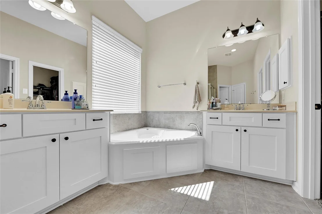 Photo of 8927 Summer Iris Trail