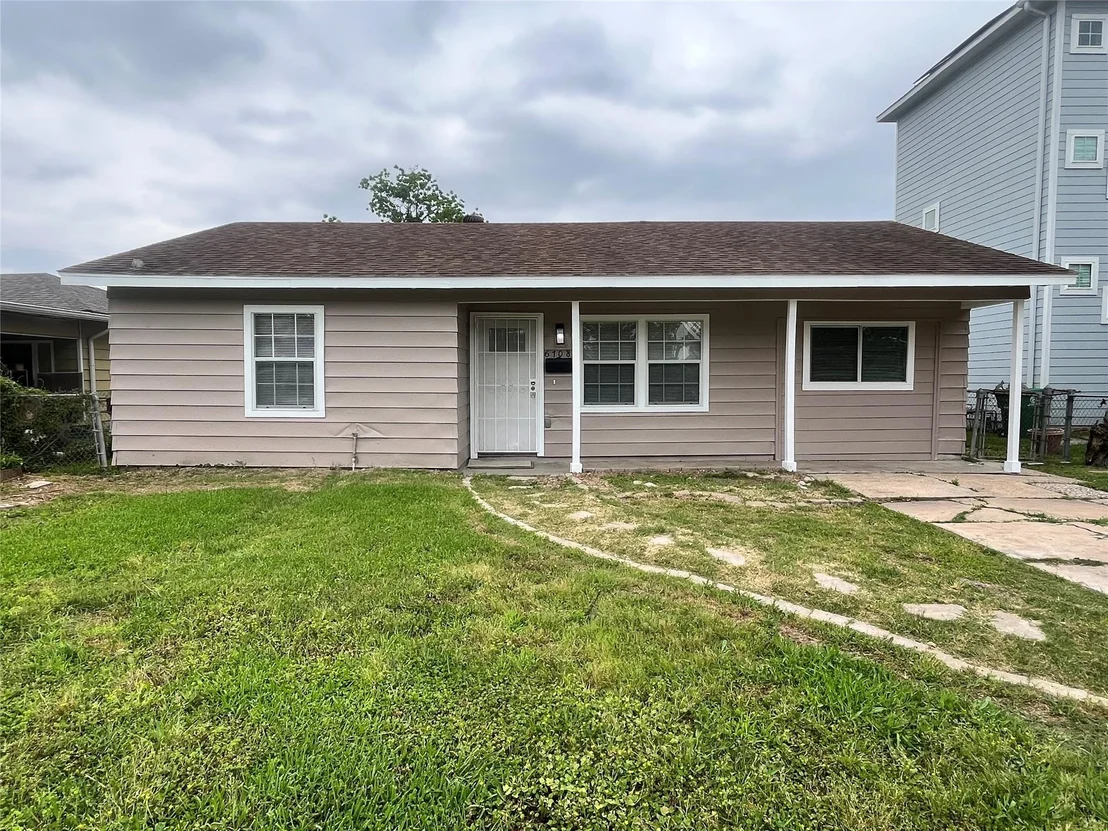 Photo of 6708 Saint Augustine Street