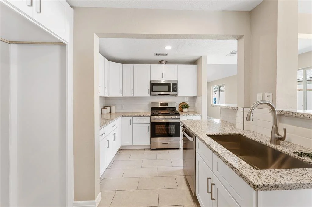 Photo of 6250 Foxhunter Road