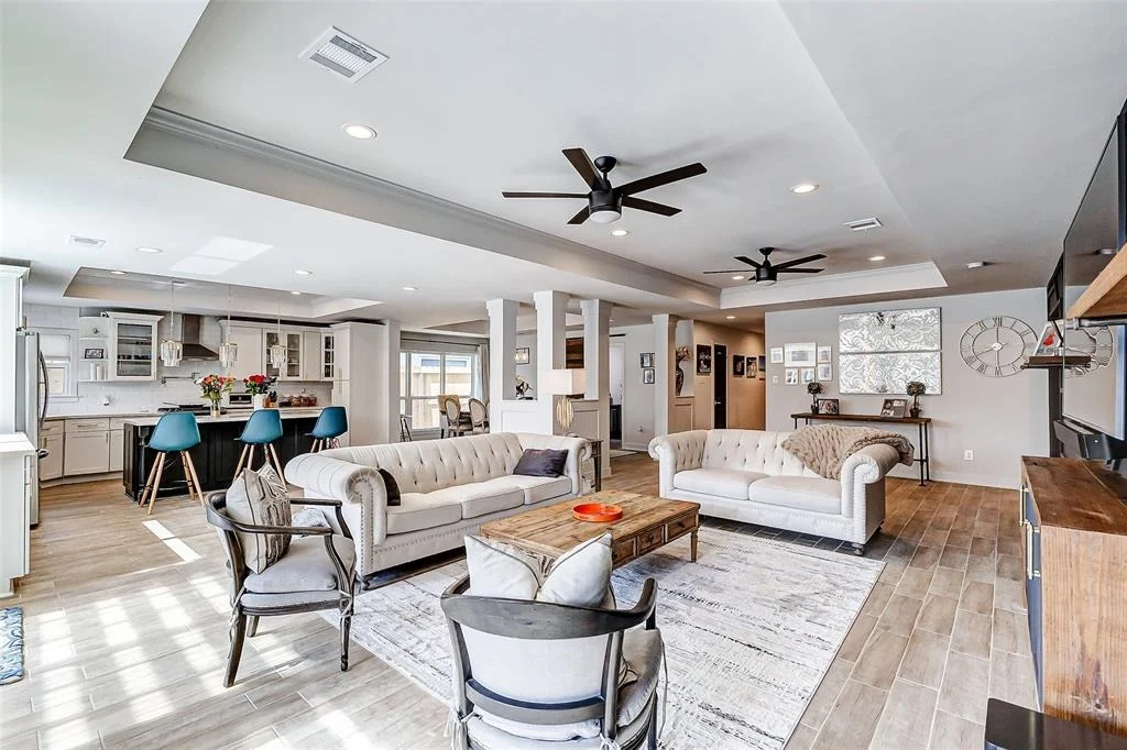 Photo of 5939 Benning Drive