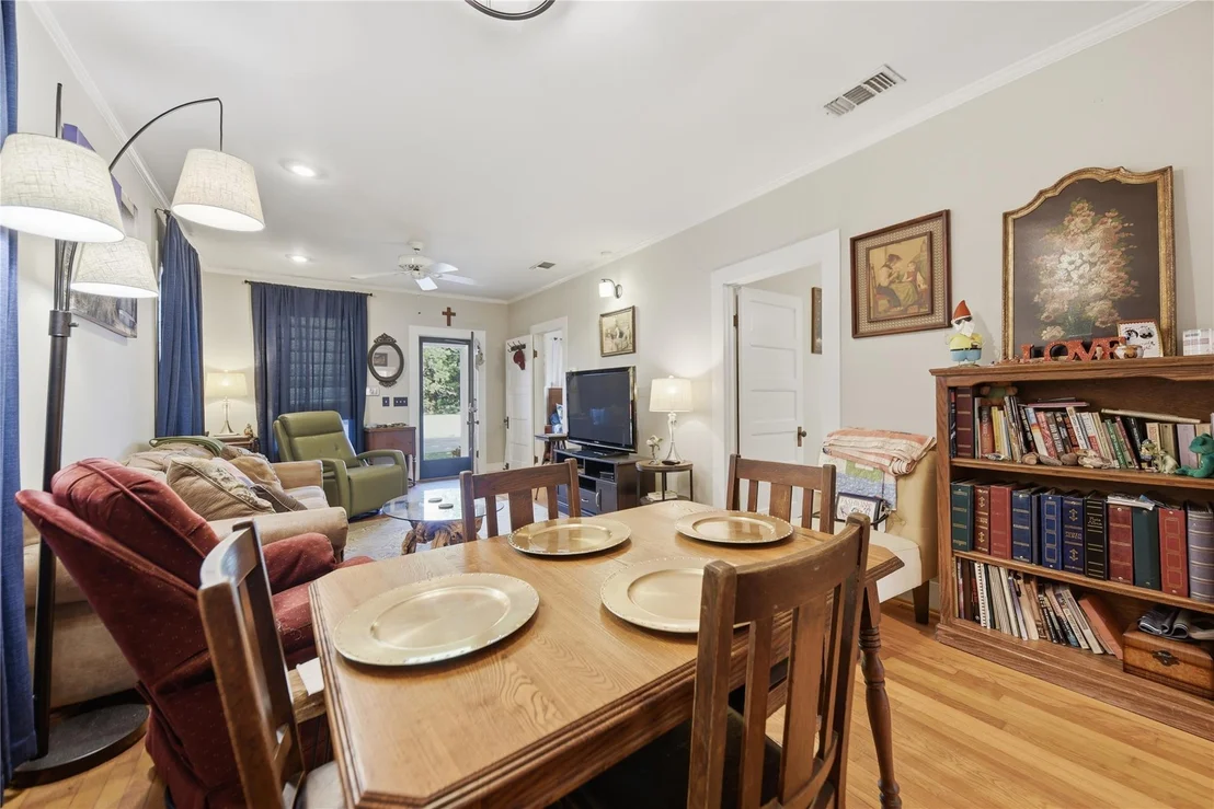 Photo of 156 2nd Avenue