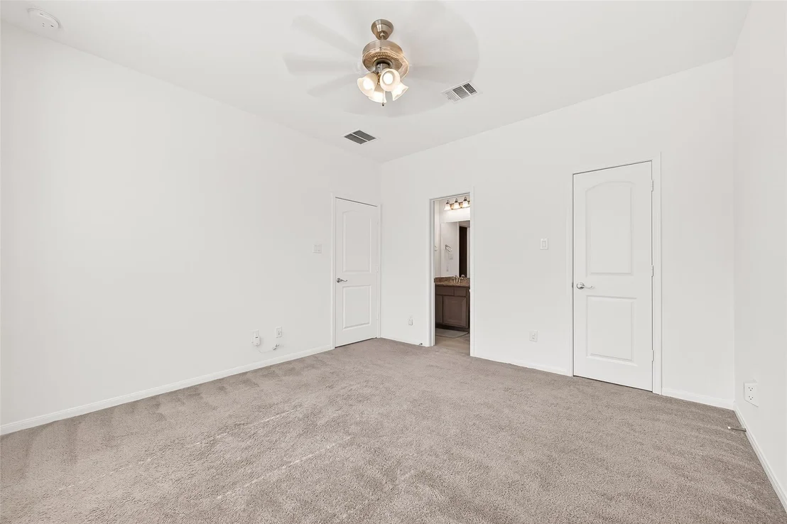 Photo of 95 Rivercove Lane