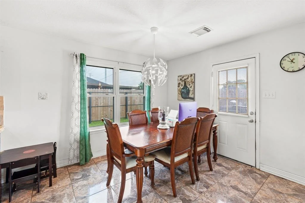 Photo of 1126 Heathfield Drive