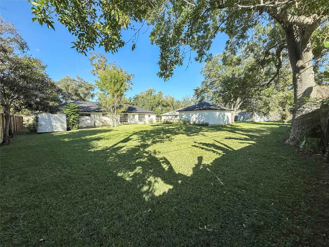Photo of 104 Iris Street