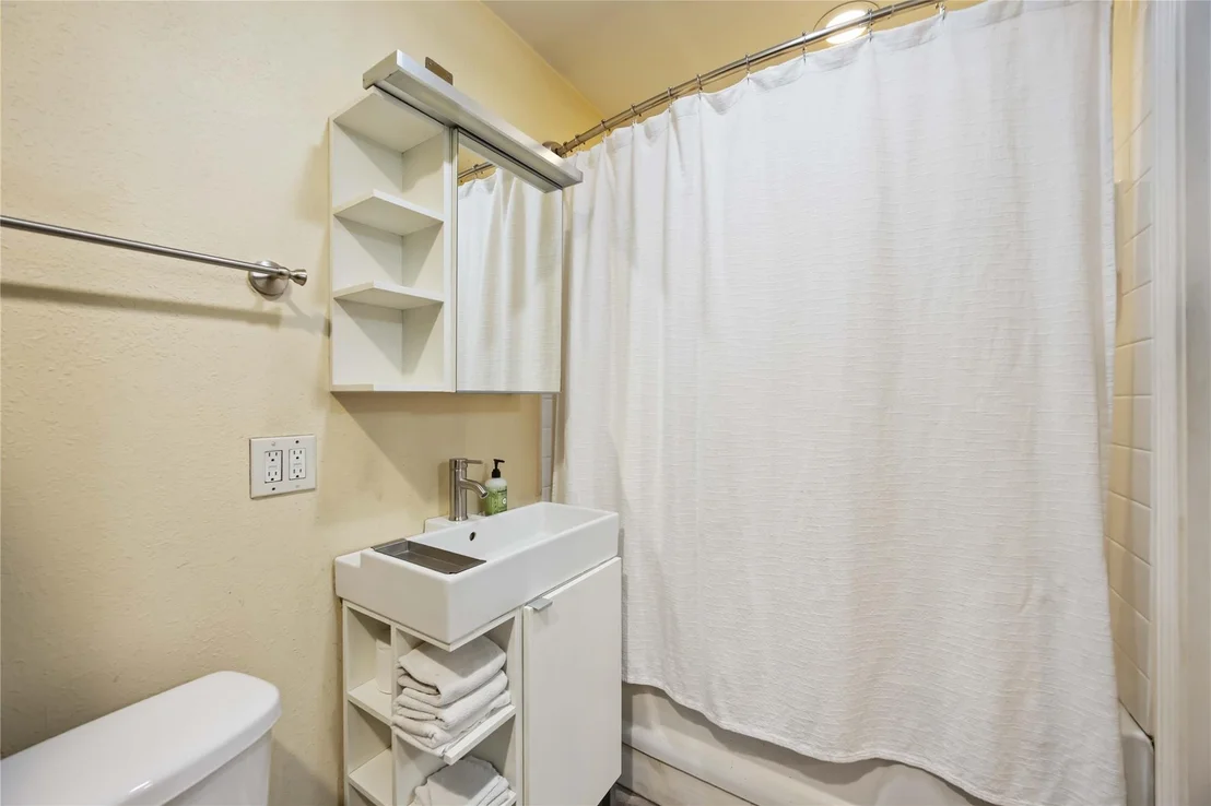 Photo of 4501 Verdome Lane