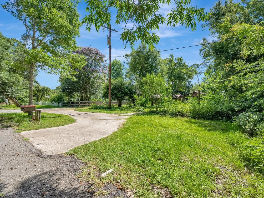 Photo of 5213 Palm Drive