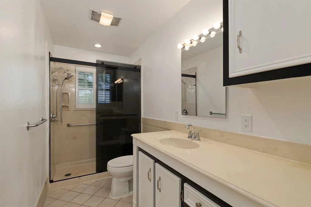 Photo of 321 Bolling Green Drive