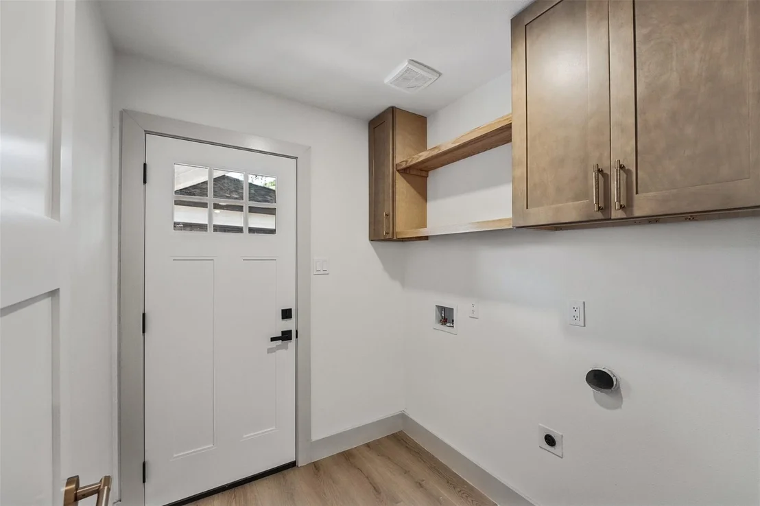Photo of 2807 Shadowdale Drive