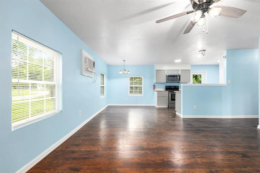 Photo of 28218 Autumn Lane