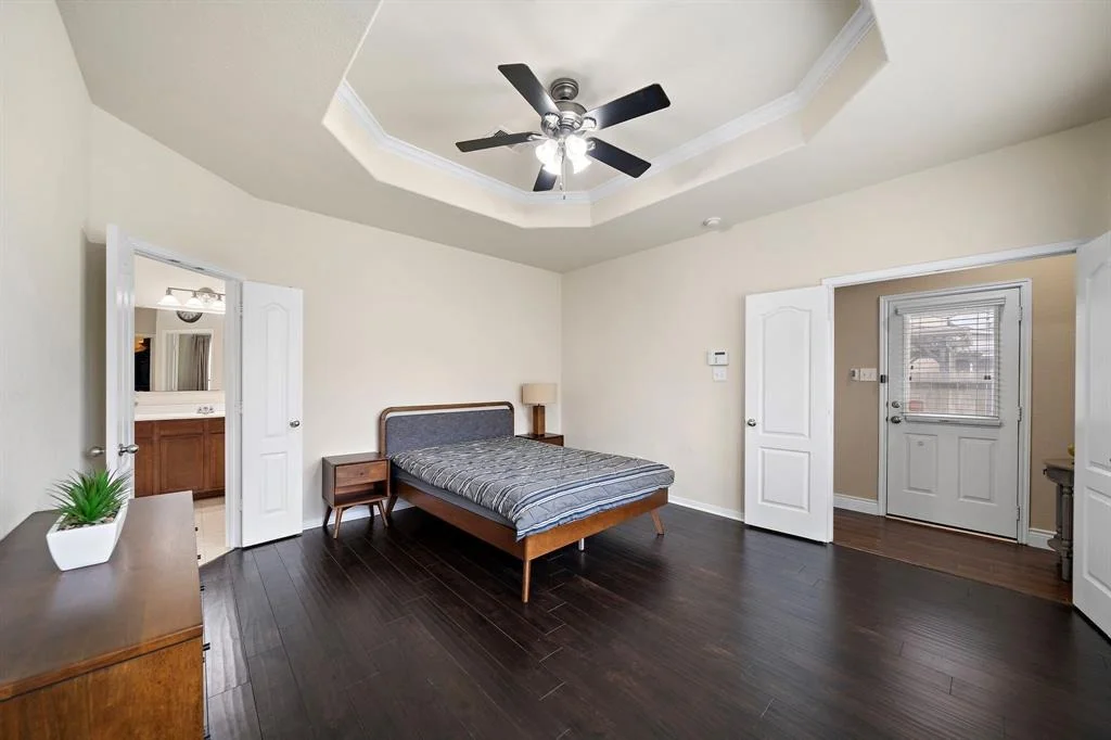 Photo of 25343 Holton Ridge Drive