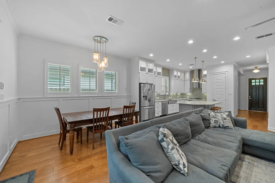 Photo of 17031 Seminole Ridge Drive