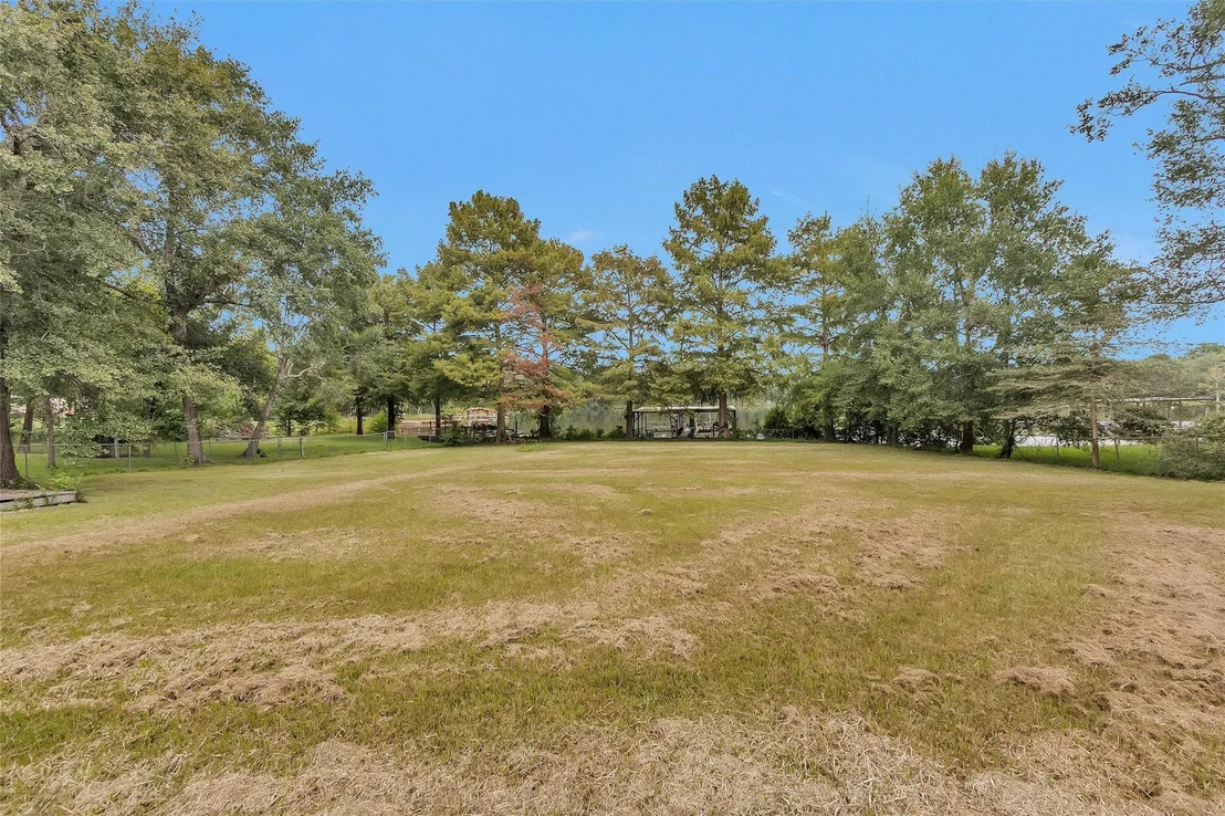 Photo of 328 Dogwood Forest Trail