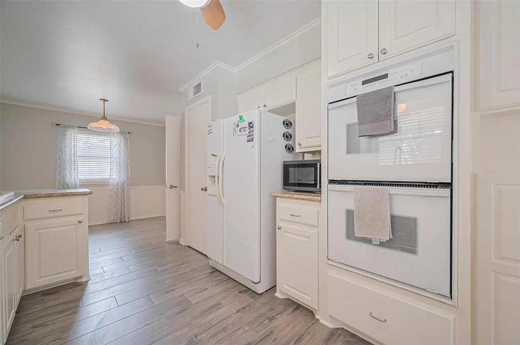 Photo of 6527 Walton Heath Drive