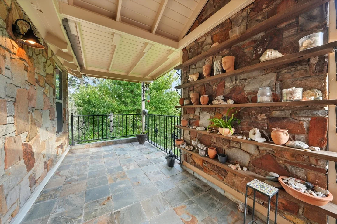 Photo of 179 Springlake Drive