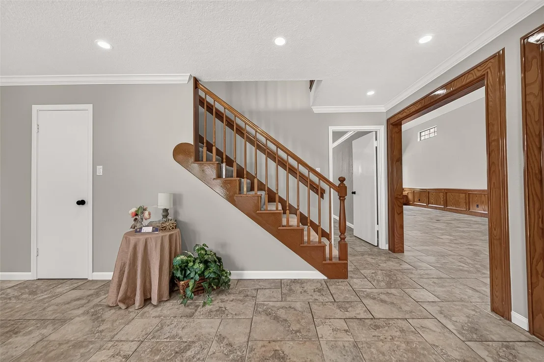 Photo of 12306 Laneview Drive