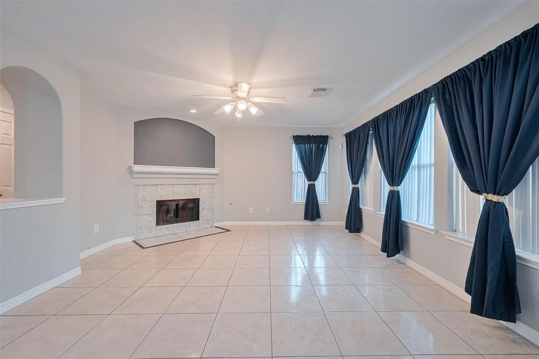 Photo of 1822 Karsen Drive