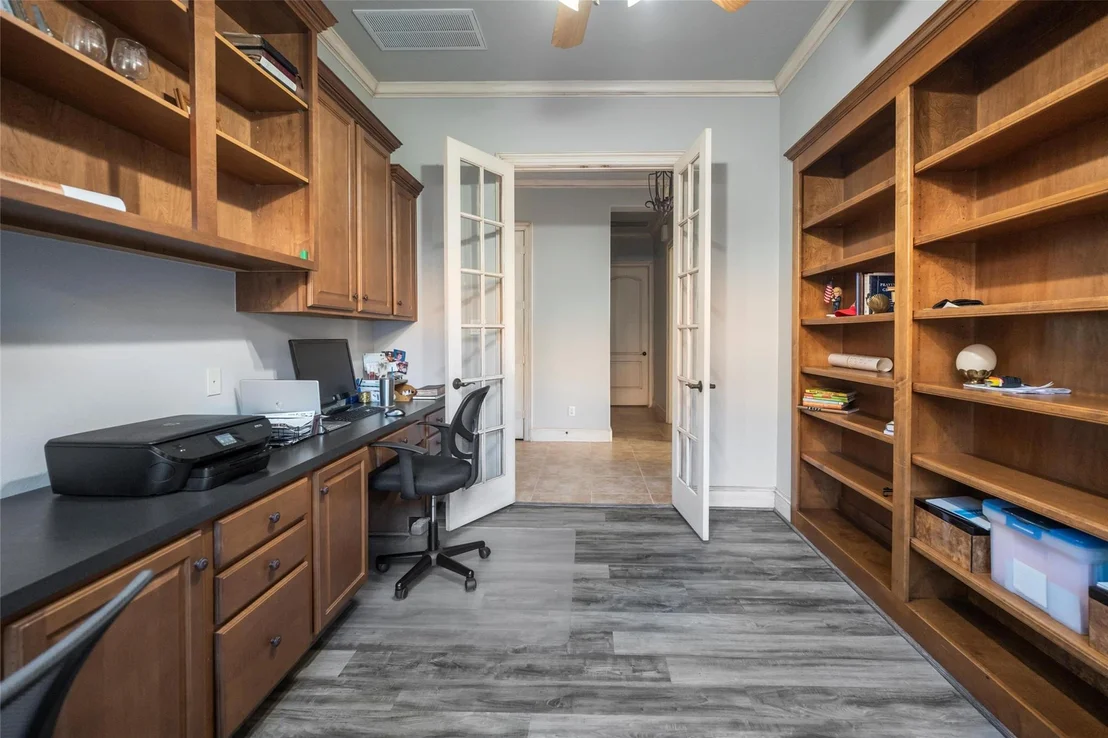 Photo of 115 Lake Sterling Gate Drive