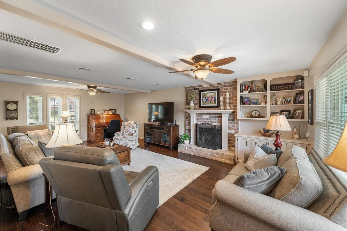 Photo of 6727 Sutter Park Lane