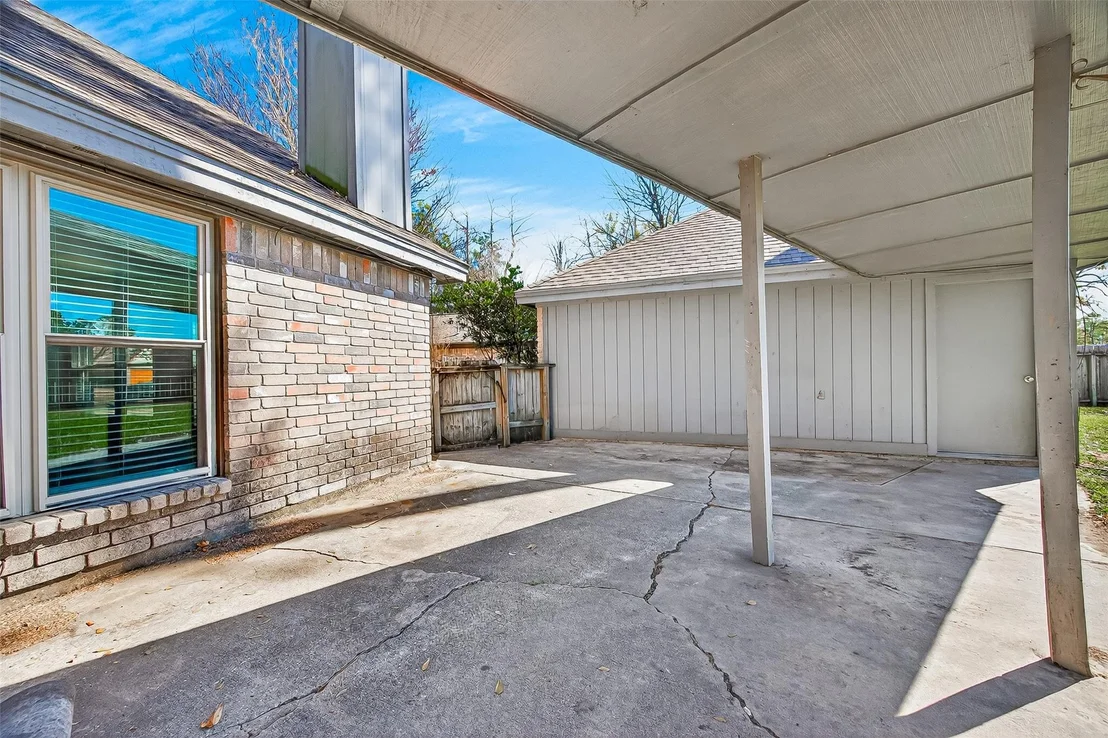 Photo of 15411 Lago Villa Drive