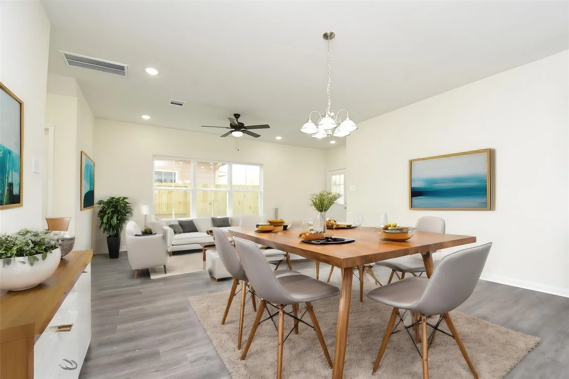 Photo of 2811 Topiary Lane