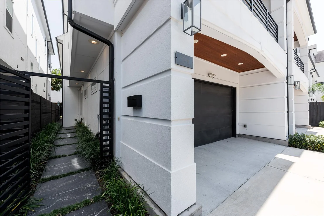 Photo of 906 Knox Street