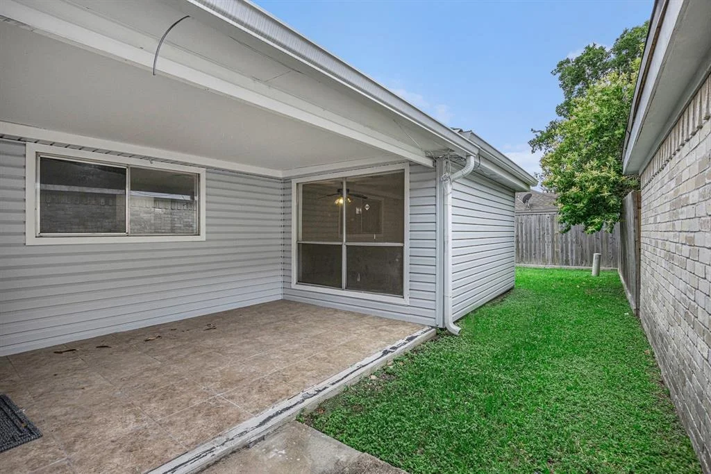Photo of 6138 Linnhaven Drive