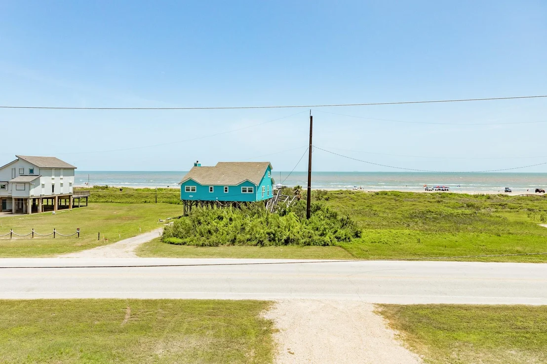Photo of 4609 Blue Water Highway