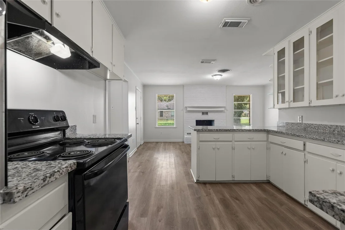 Photo of 1102 Avenue C