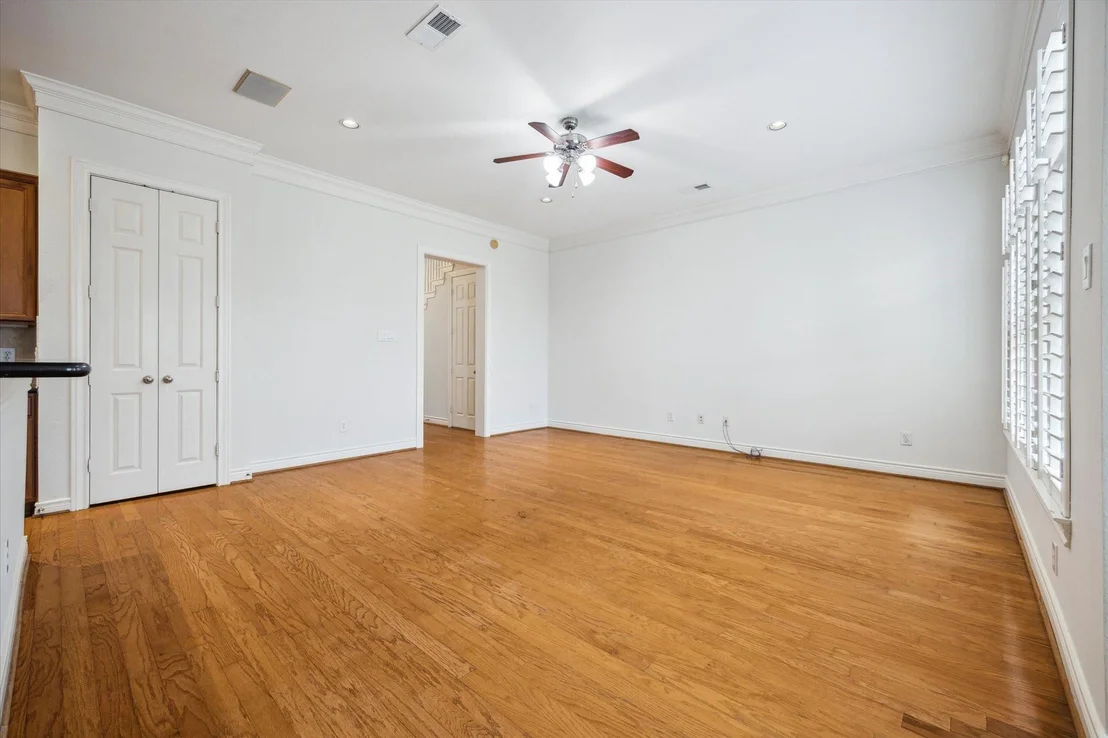 Photo of 2945 Clinton Drive