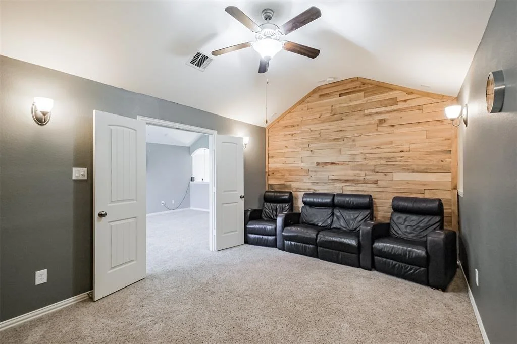 Photo of 18002 Quarry Vale Drive