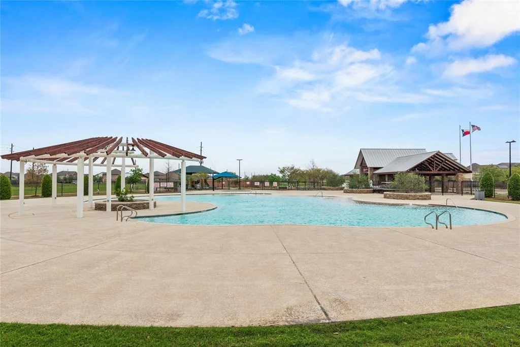 Photo of 5327 Silver Ledge Drive