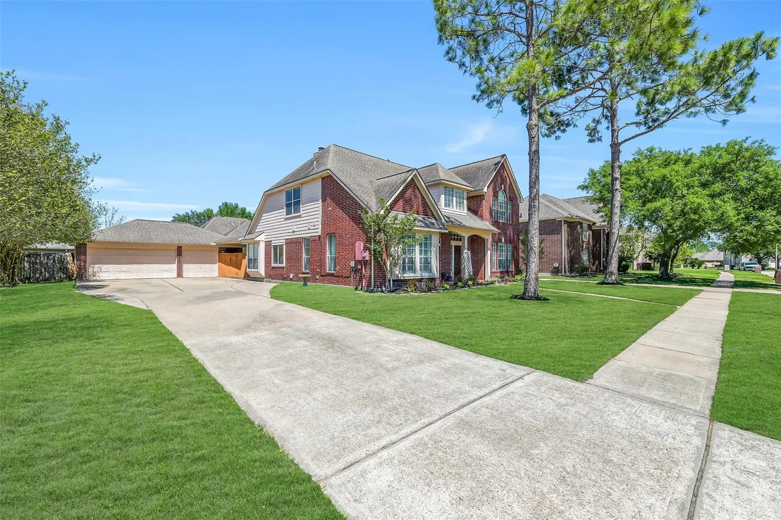 Photo of 2864 Everett Drive