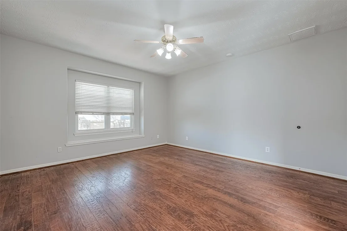 Photo of 2202 Highland Crossing Drive