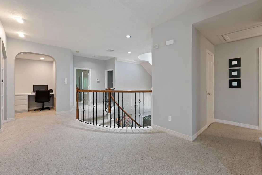 Photo of 9050 Forest Cliff Court