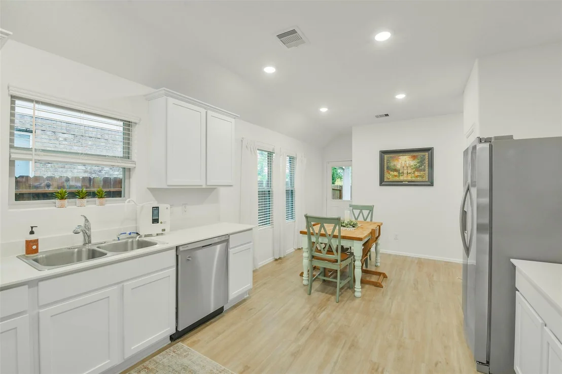 Photo of 19384 Villa Mesa Drive