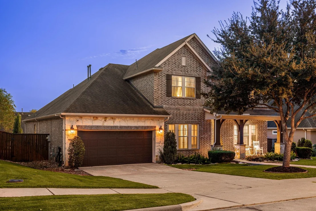Photo of 30907 Shady Oak Drive