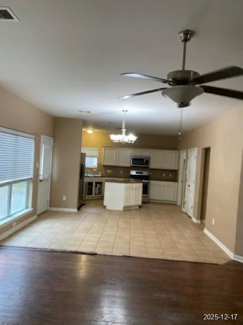 Photo of 1125 Shadow Glenn Drive