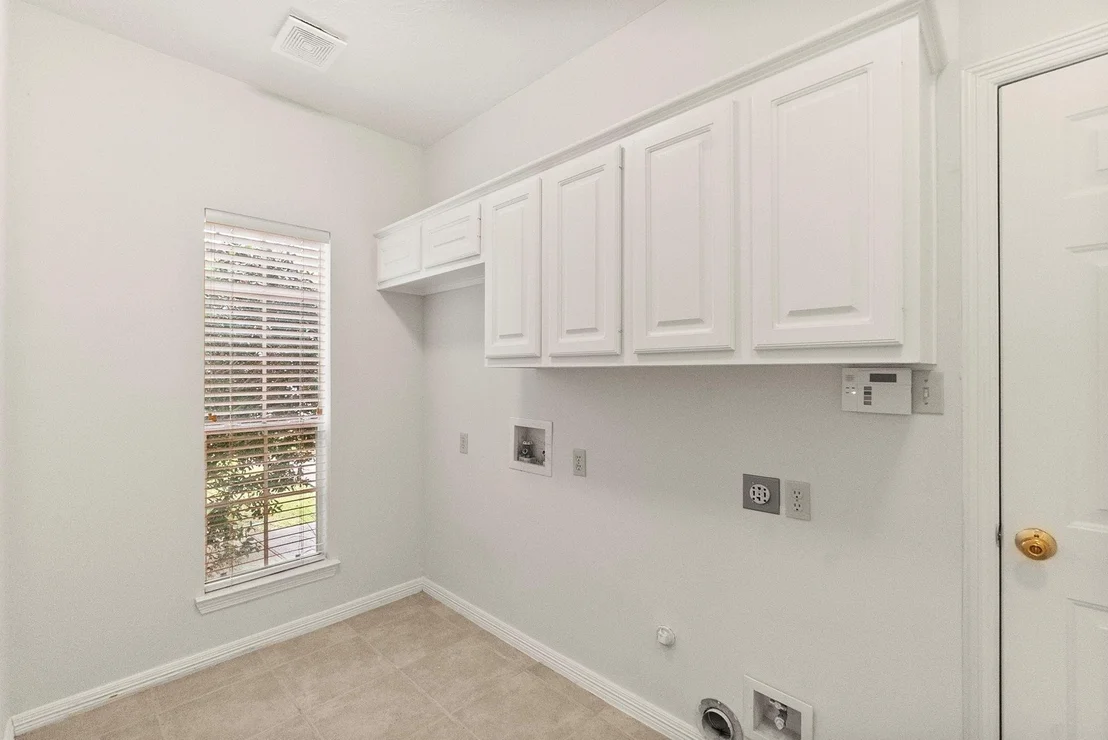 Photo of 27 E Palmer Bend